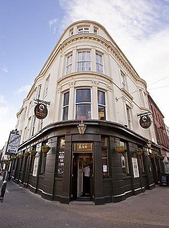 The Dickens Bar & Inn Scarborough Exteriér fotografie