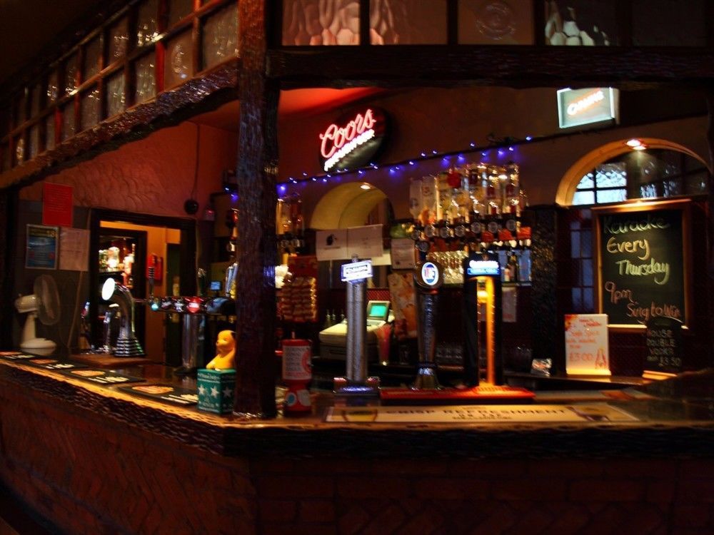 The Dickens Bar & Inn Scarborough Exteriér fotografie